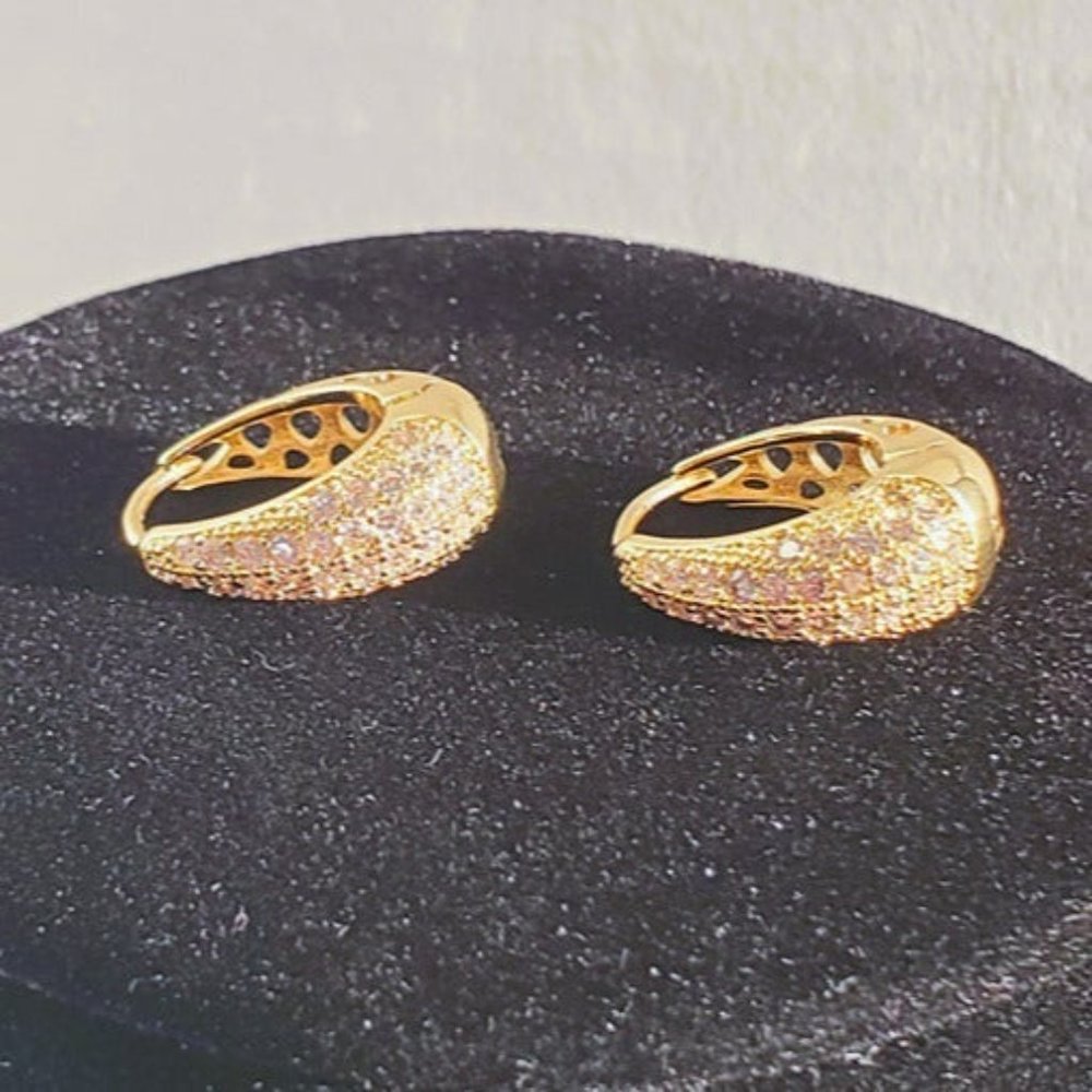 14K Gold Chunky Hoop 2ct Diamond Earrings Womens Oval Hoops Ladies Jewelry 2 ct - Picture 7 of 7
